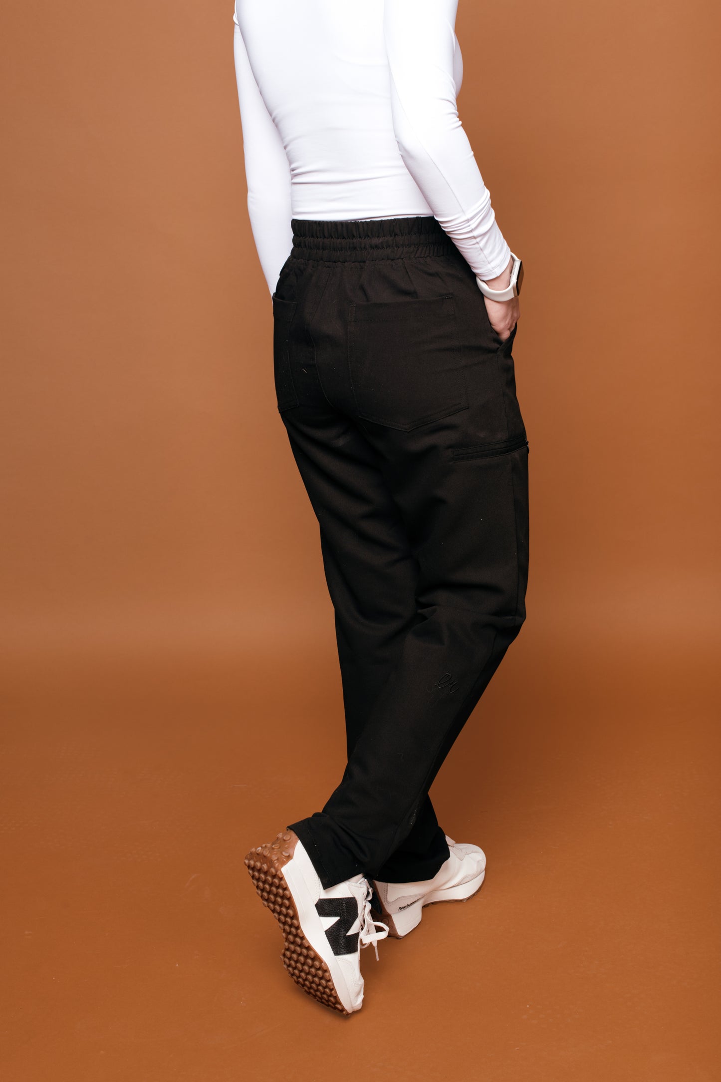 Nightingale Scrub Bottom (Limited Edition)